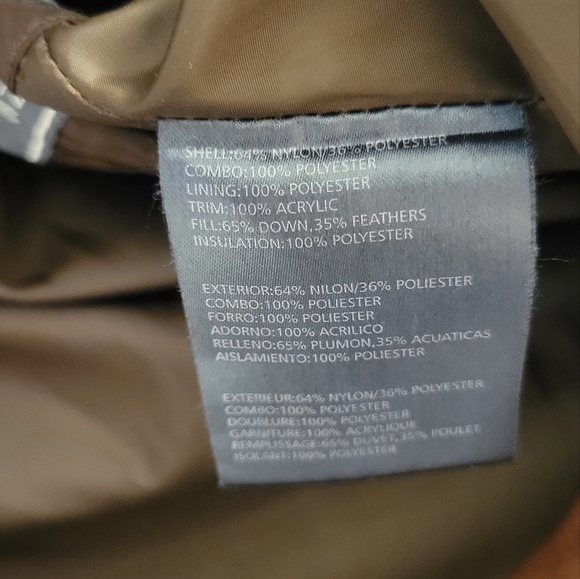 Women's Winter Coat - Picture 3 of 9